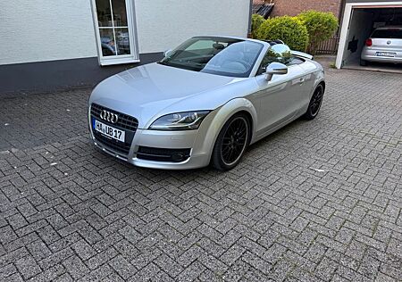 Audi TT Roadster 2.0 TFSI TÜV Neu