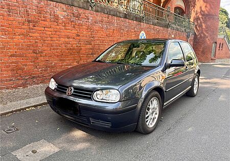 VW Golf Volkswagen 1.4 Basis
