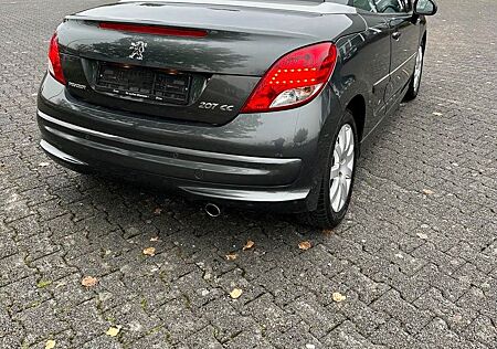 Peugeot 207 CC Cabrio-Coupe Platinum