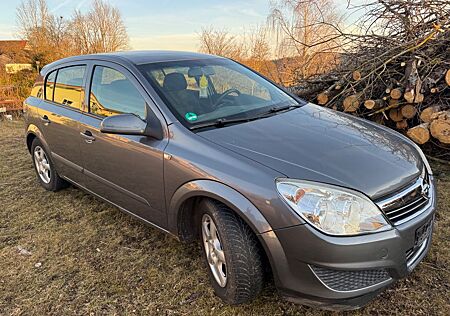 Opel Astra 1.6 Twinport Sport 77kW