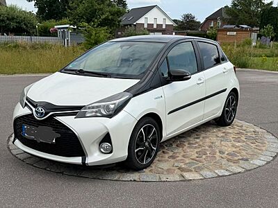 Toyota Yaris 1,5-l-VVT-i Hybrid CVT Style Style