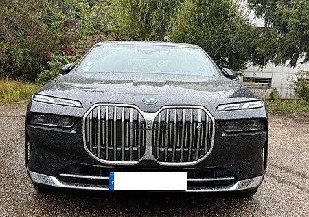 BMW i7 gebraucht kaufen BMW i7 xDrive60 -FondScreen,BW Sound,Panorama,Headup