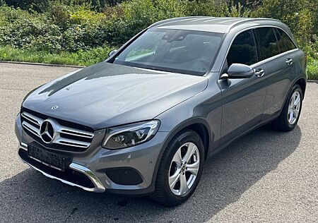 Mercedes-Benz GLC 220 d 4Matic AMG LED KAMERA TOTWINKEL