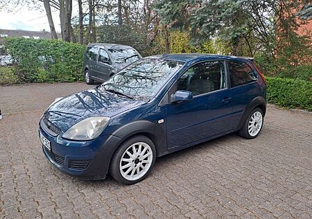 Ford Fiesta 1,3 51 kW Ambiente Ambiente