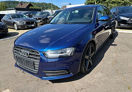 Audi A4 Lim. Ambition *Automatik+Bi-Xenon+Alcantara*