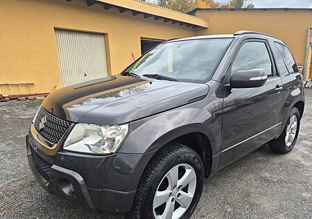 Suzuki Grand Vitara 2.4 VVT Club 4x4 mit Dif.Sperre !!!