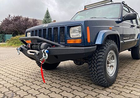 Jeep Cherokee Sport 2.5 TD Sport