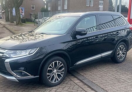 Mitsubishi Outlander Edition+ 4WD