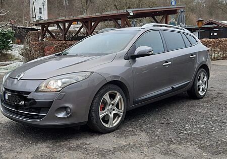 Renault Megane Grandtour Luxe dCi FAP 150 Automatik Luxe