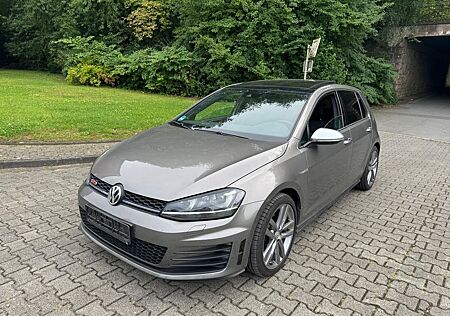 VW Golf Volkswagen 2.0 TDI DSG BMT GTD GTD