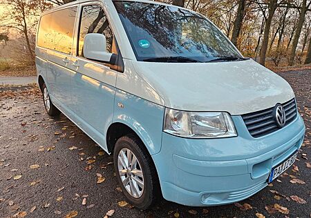 VW T5 Kombi Volkswagen T5 1.9 TDI Bestzustand Standheizung Klima Tempo.