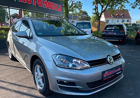 VW Golf Volkswagen VII Variant Cup/1.HAND/140PS/SHZ/AHK/PDC/