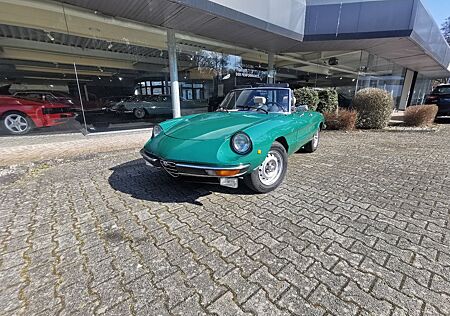 Alfa Romeo Spider 2.0 seltene Farbkombination