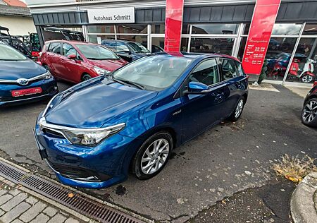 Toyota Auris gebraucht kaufen Toyota Auris Comfort