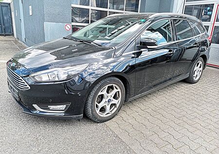 Ford Focus 1.5 Titanium Automatik Euro6 Navi R-Kamera