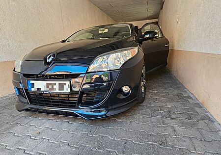 Renault Megane Coupé BOSE Edition dCi 130 FAP eco2 B...