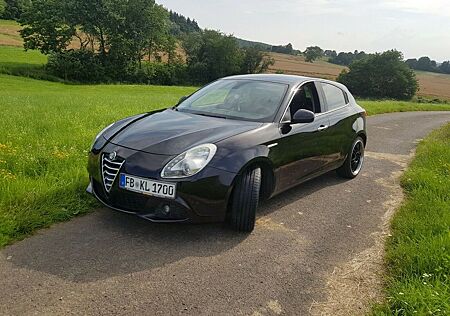 Alfa Romeo Giulietta 1.4 TB 16V Super nur 118.000 km