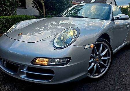 Porsche 911 Urmodell 911 Carrera Cabrio NACHLACKIERUNGSFREI