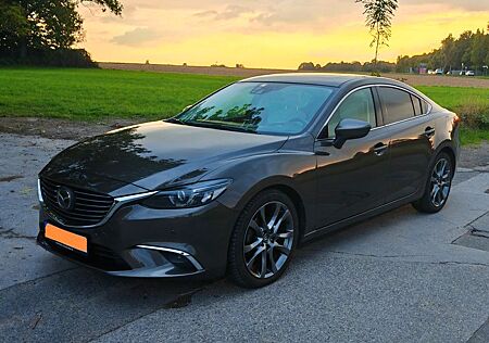 Mazda 6 2.2 SKYACTIV-D 175 i-ELOOP Sports-L. AT Sp...
