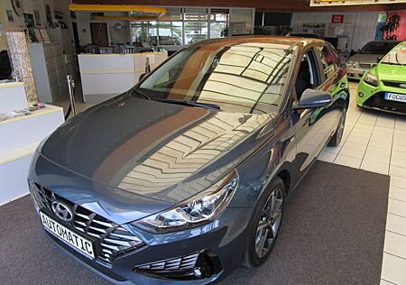 Hyundai i30 "Trend" Mild-Hybrid Aut. Navi+PDC+Kamera