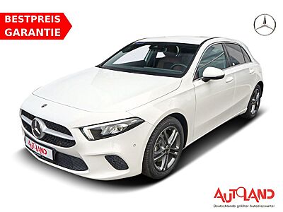 Mercedes-Benz A200 Progressive LED Navi Teilleder Kamera