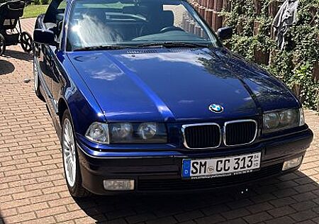BMW 318i Cabrio Sport Edition