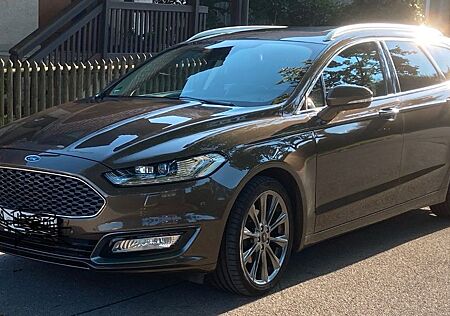 Ford Mondeo 2,0 TDCi 132kW Vignale Turnier PowerS...