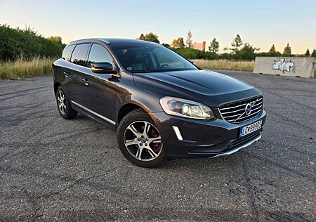 Volvo XC 60 XC60 D5 AWD Summum Geartronic Summum