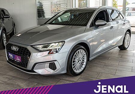 Audi A3 30 TFSI advanced AUTOMATIK/AHK/NAVI/LED