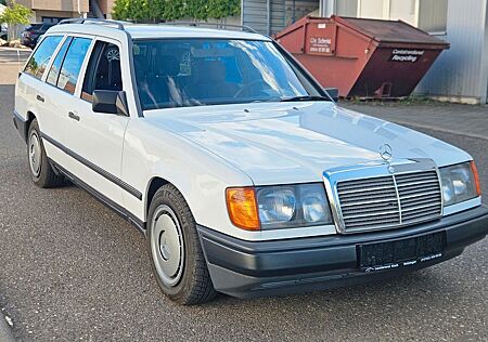 Mercedes-Benz 200 124 T Modell mit H-Zulassung 1.Hand