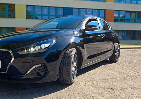 Hyundai i30 1.4 T-GDI Style Fastback Style