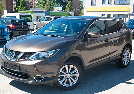 Nissan Qashqai Acenta/S-Heft/Navi/Alu/HU & AU NEU