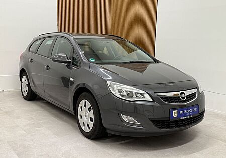 Opel Astra J ST 1.4 AHK/KLIMA/SERVO/ZV+TÜV 07.27