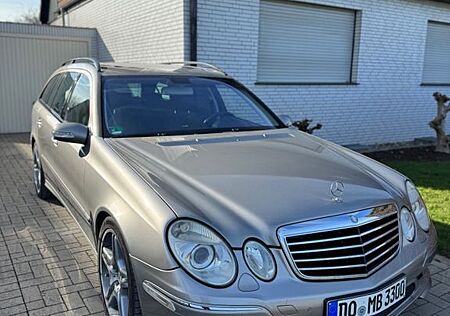 Mercedes-Benz E 320 W211 S211 CDI T Avantgarde AMG Paket