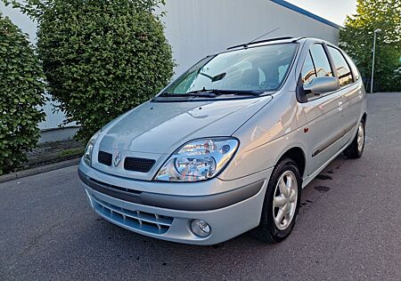 Renault Scenic 1.6 16V,Gepflegt,Klima,Leder,TÜV 05/2026