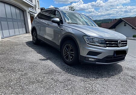 VW Tiguan Allspace Volkswagen 2.0 TDI SCR Comfortline Comf...