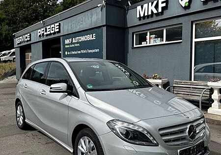 Mercedes-Benz B 200 * Exclusiv *Kamera *Navi *Neuwertig