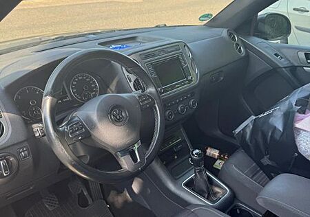 VW Tiguan Volkswagen 2.0 TDI SCR 85kW BMT Comfortline Comf...