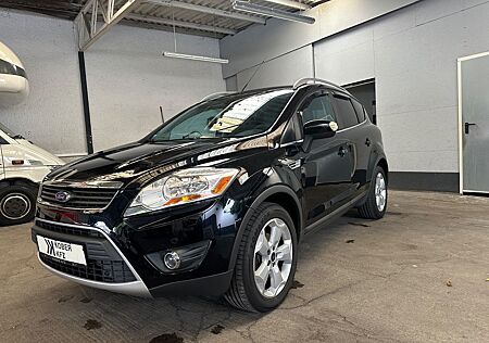 Ford Kuga Titanium Style Autom.*4x4*AHK*18´Alu*2.Hand