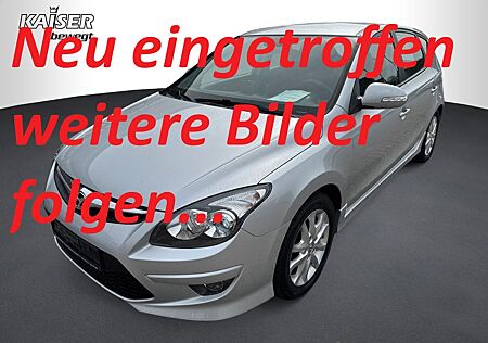 Hyundai i30 1.4 Style+NAVI+KLIMA+PDC+SH