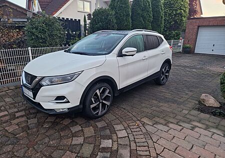 Nissan Qashqai 1.3 DIG-T 163 PS Tekna+ Tekna+