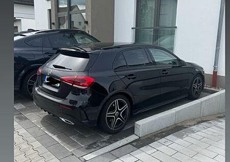 Mercedes-Benz A 200 4MATIC DCT -