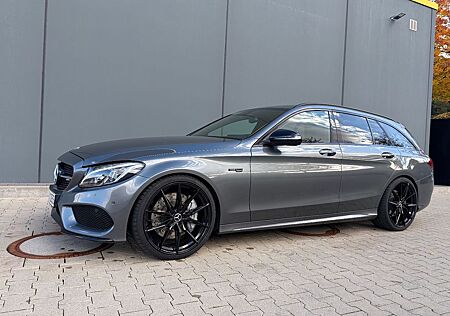 Mercedes-Benz C 43 AMG Mercedes-AMG C 43 4MATIC T Autom. M...