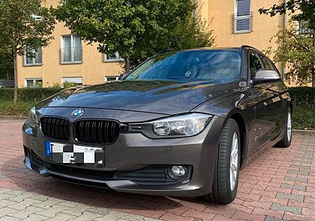 BMW 320d EfficientDynamics Edition Touring -