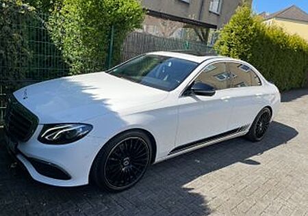 Mercedes-Benz E 220 d Automatik