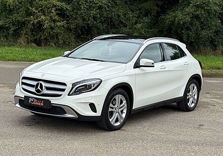 Mercedes-Benz GLA 180 Panorama Navi 18zoll Alu Teilleder Xenon