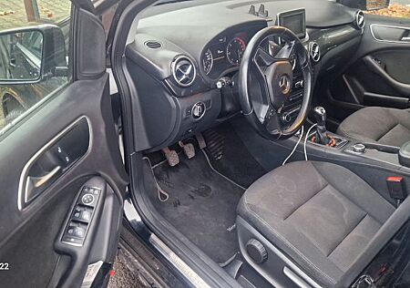 Mercedes-Benz B 180 CDI -