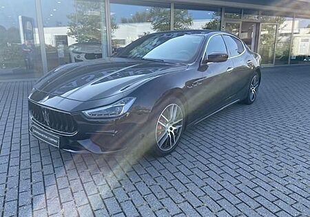 Maserati Ghibli SQ4 GranSport