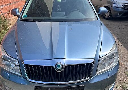 Skoda Octavia 1.9 TDI PD DPF DSG Elegance Elegance