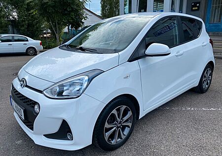 Hyundai i10 YES! Plus 1.2-KLIMA-NAVI-1.HAND